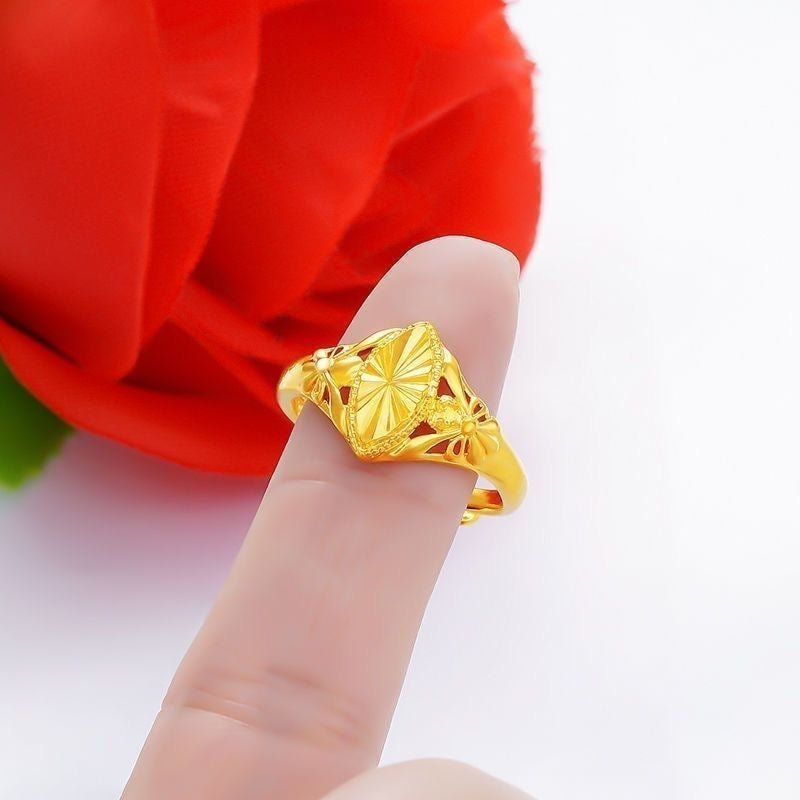 Gold Butterfly Hollow Ring – Filigree Scroll Band