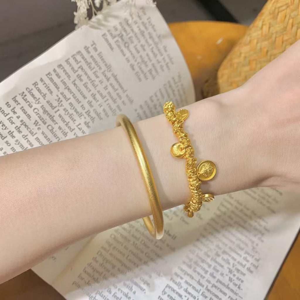 Lucky Coin Charm Bracelet – Sand Gold
