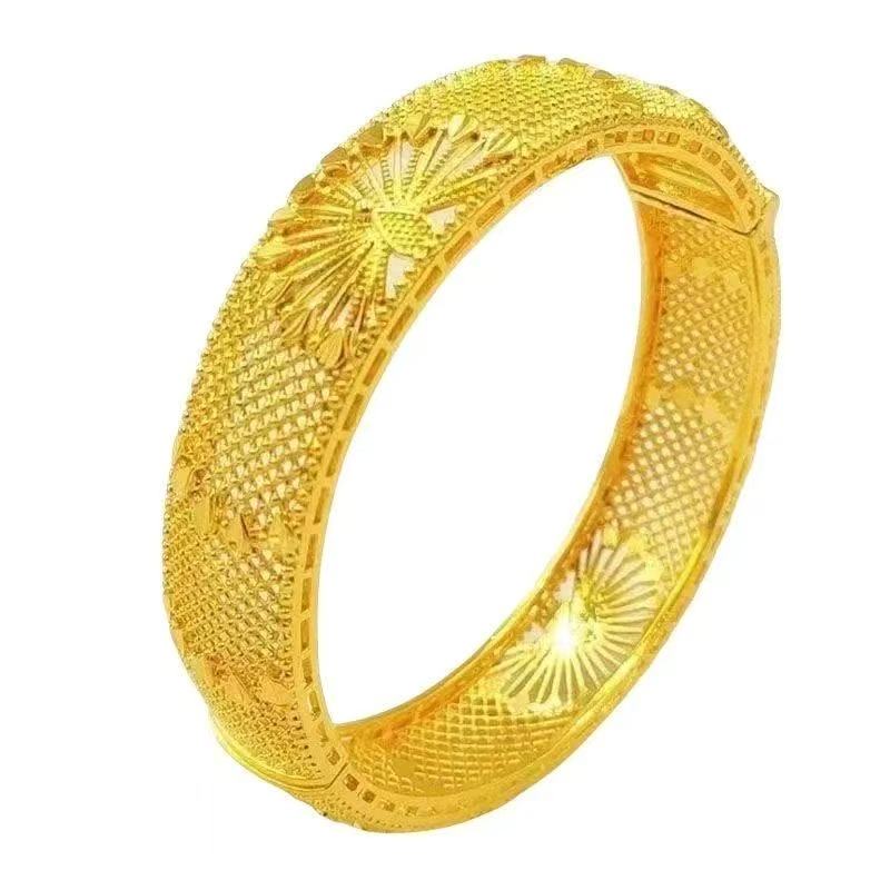 Gold Hollow Fan Filigree Bangle – Sand Gold Wide Cuff with Sunburst & Mesh Pattern